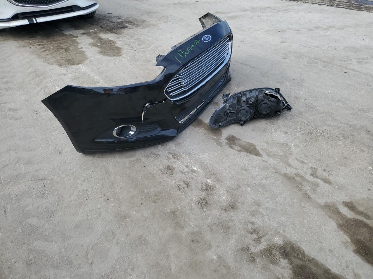 2014 Ford Fusion - Image 12