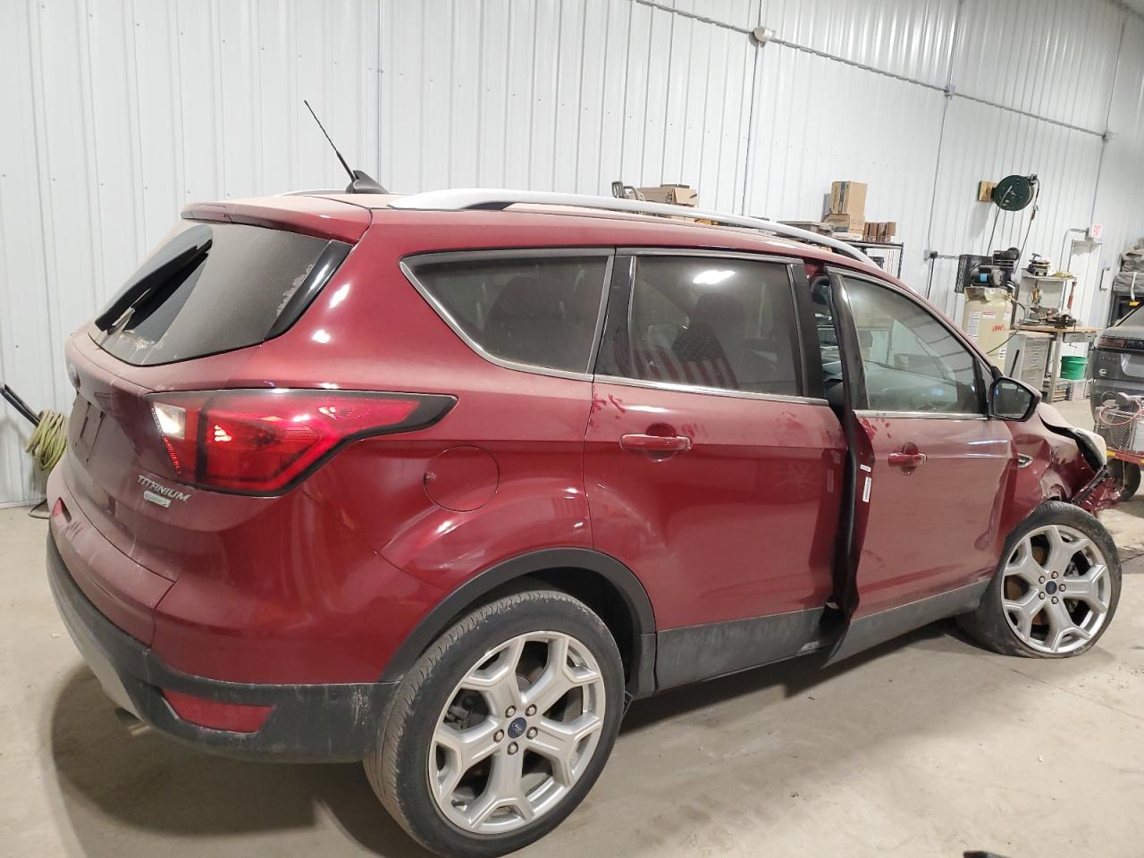 2019 Ford Escape - Image 3