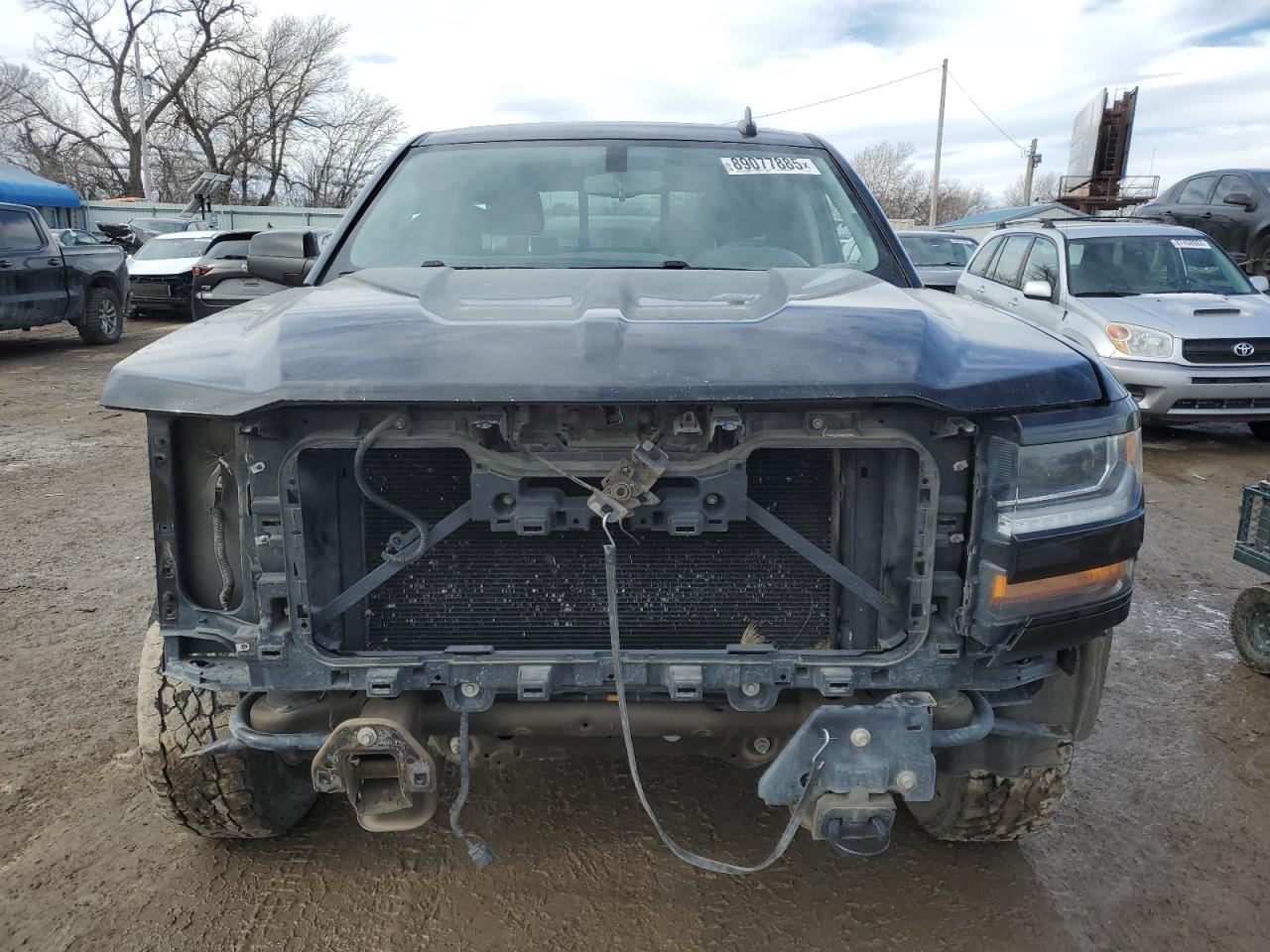 2016 Chevrolet Silverado - Image 5