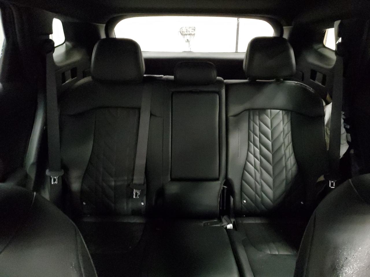 2024 Kia Sportage - Image 10