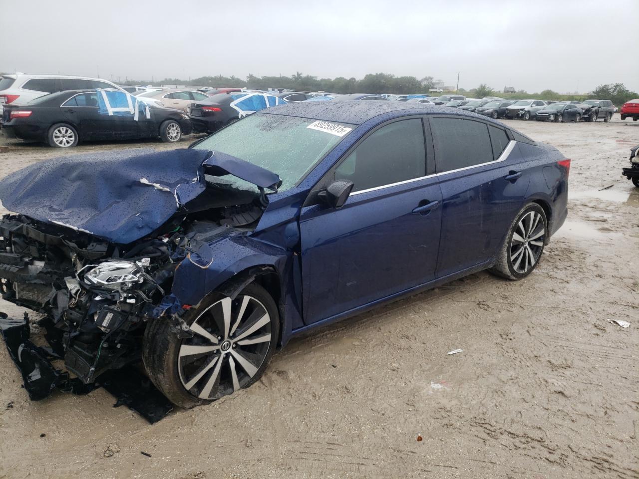 2020 Nissan Altima - Image 1