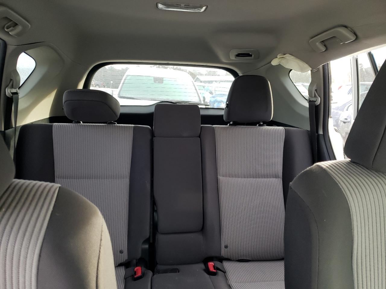 2013 Toyota RAV 4 - Image 10
