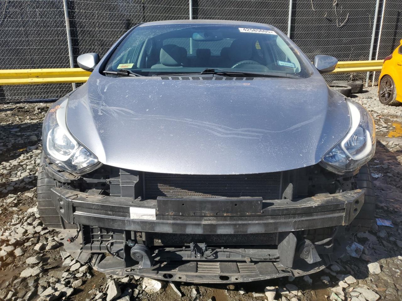 2015 Hyundai Elantra - Image 5