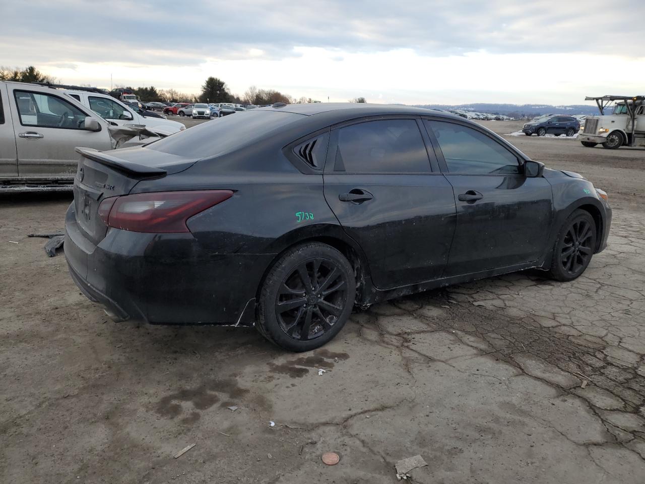 2018 Nissan Altima - Image 3