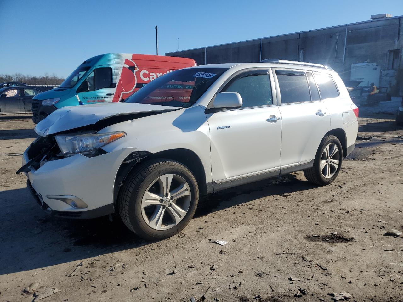 2013 Toyota Highlander - Image 1