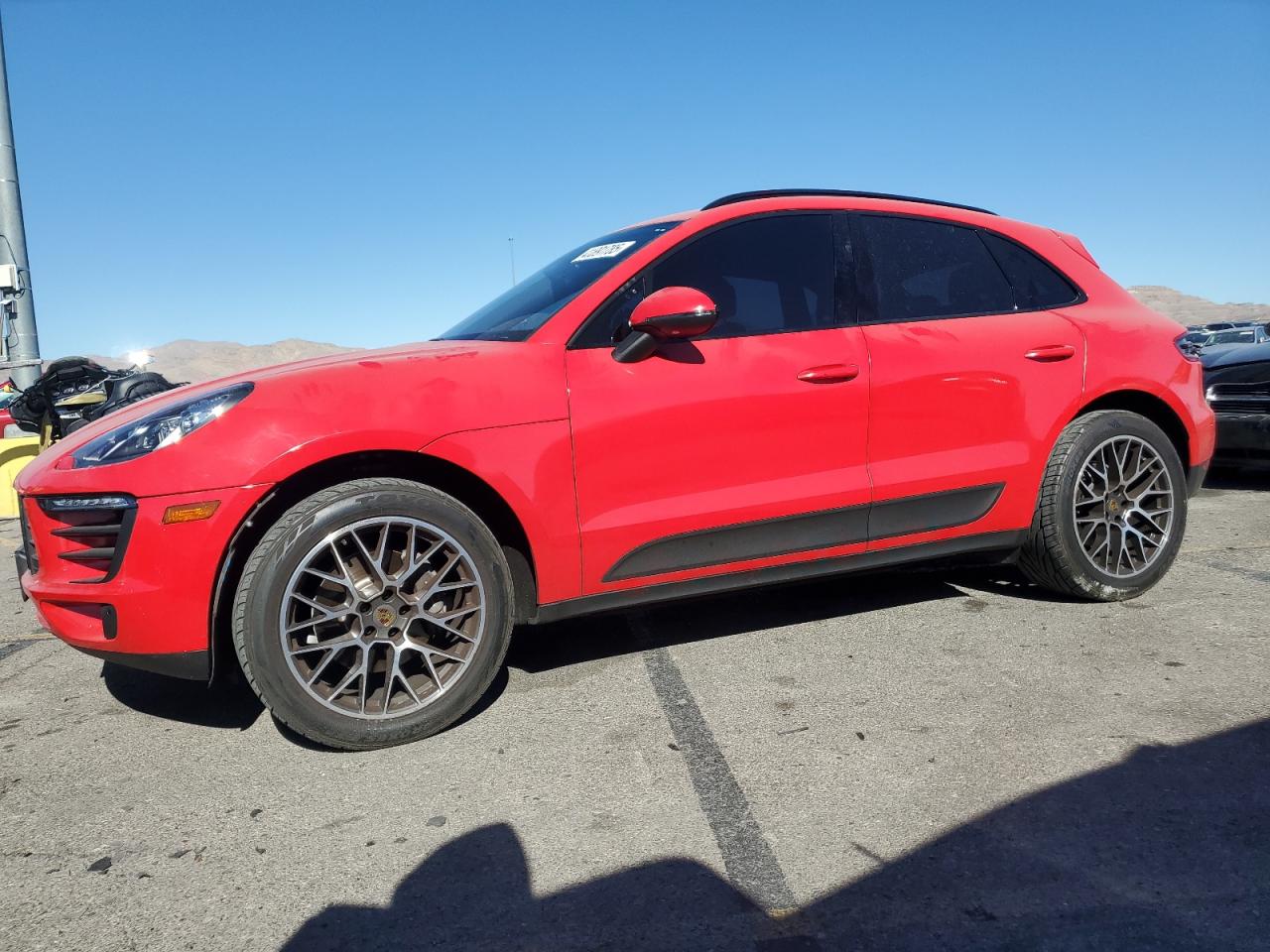 2018 Porsche Macan - Image 1