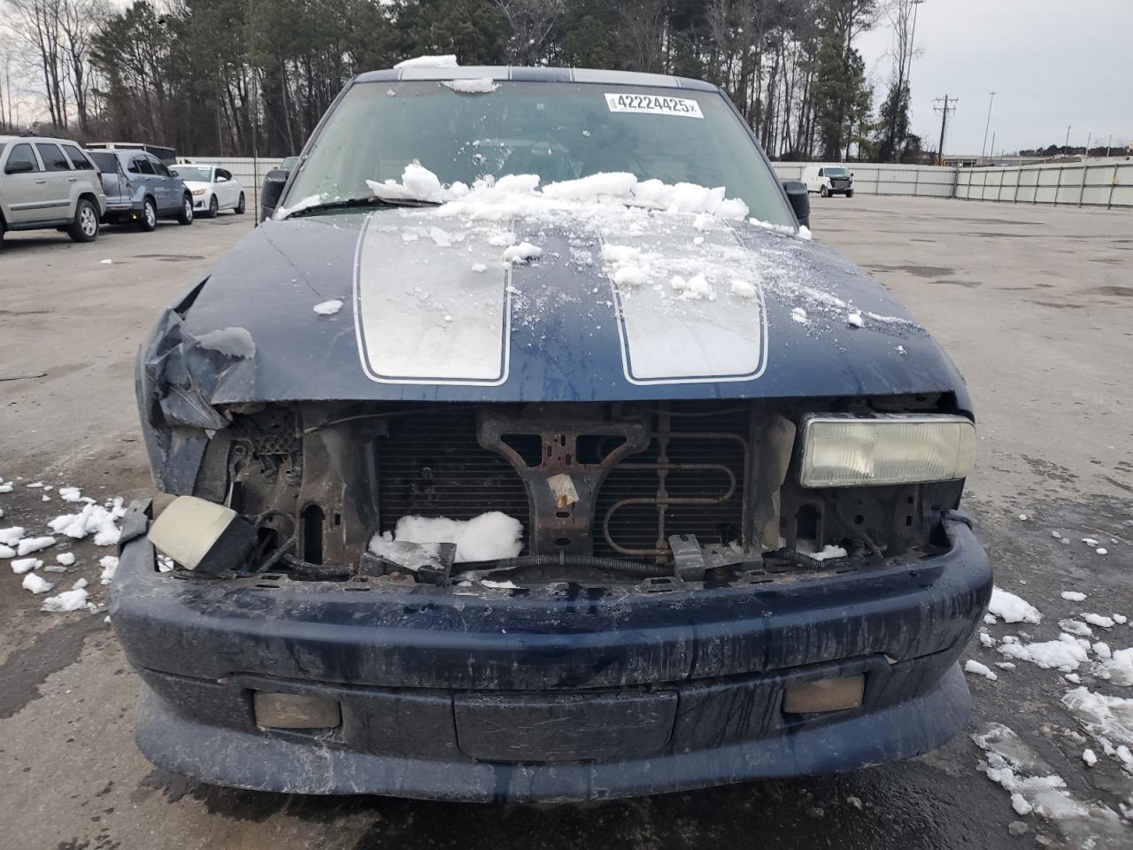 2003 Chevrolet S-10 Pickup - Image 5
