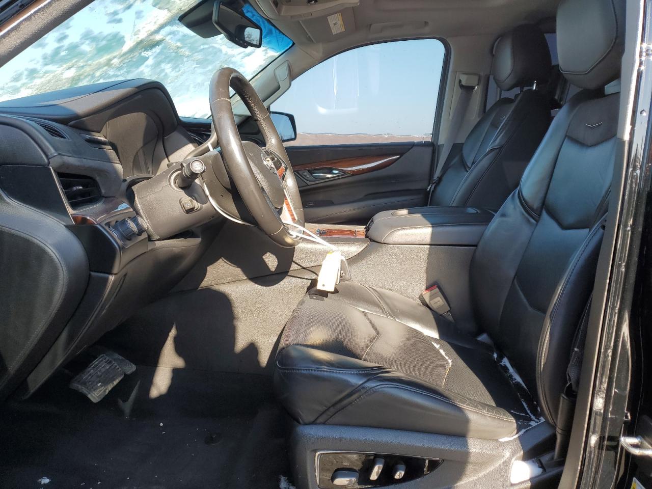 2015 Cadillac Escalade - Image 7