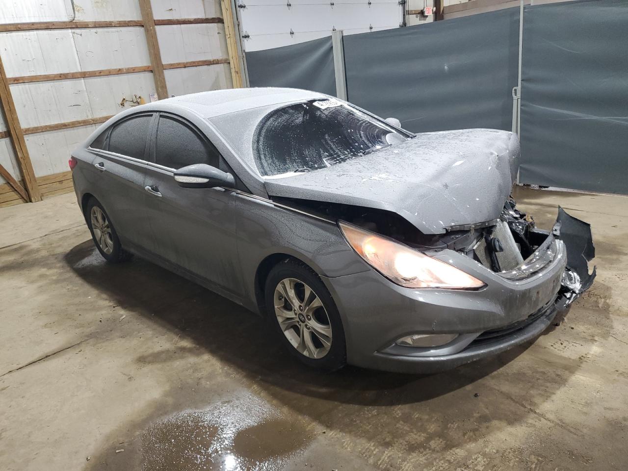 2011 Hyundai Sonata - Image 4