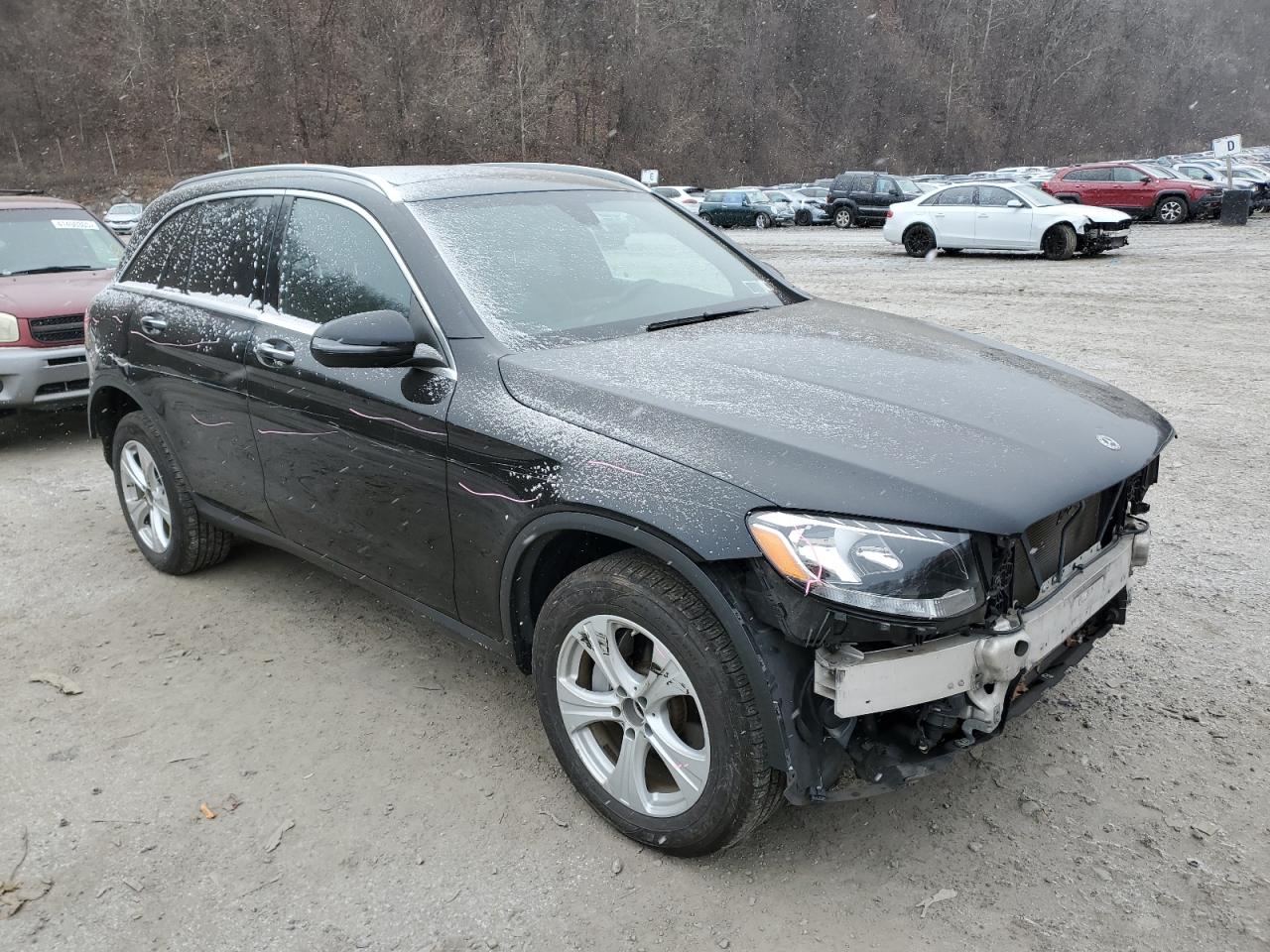 2018 Mercedes-Benz GLC - Image 4