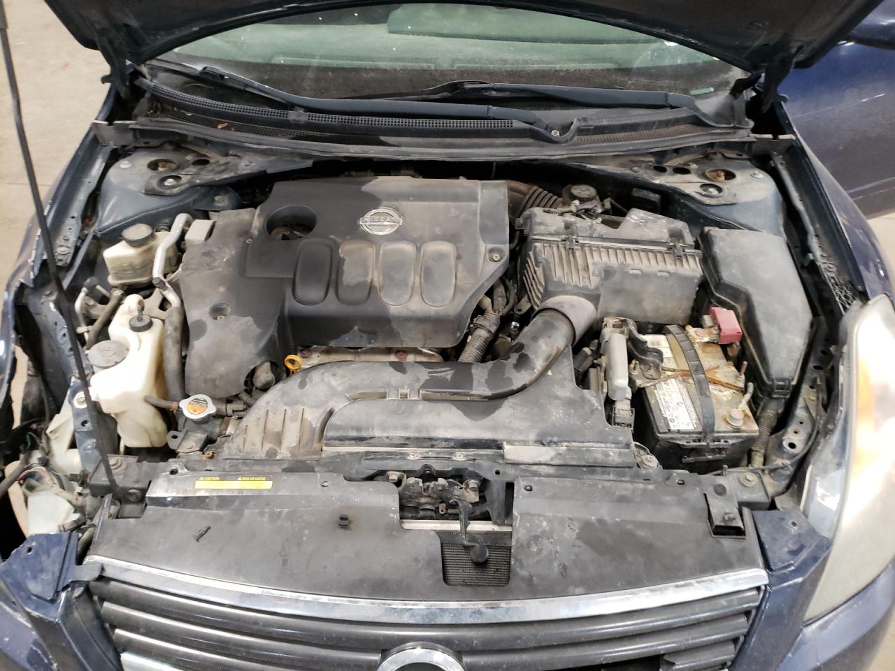 2009 Nissan Altima - Image 11