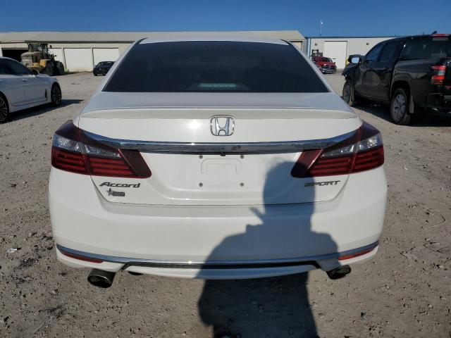 Sedans HONDA ACCORD 2016 Biały