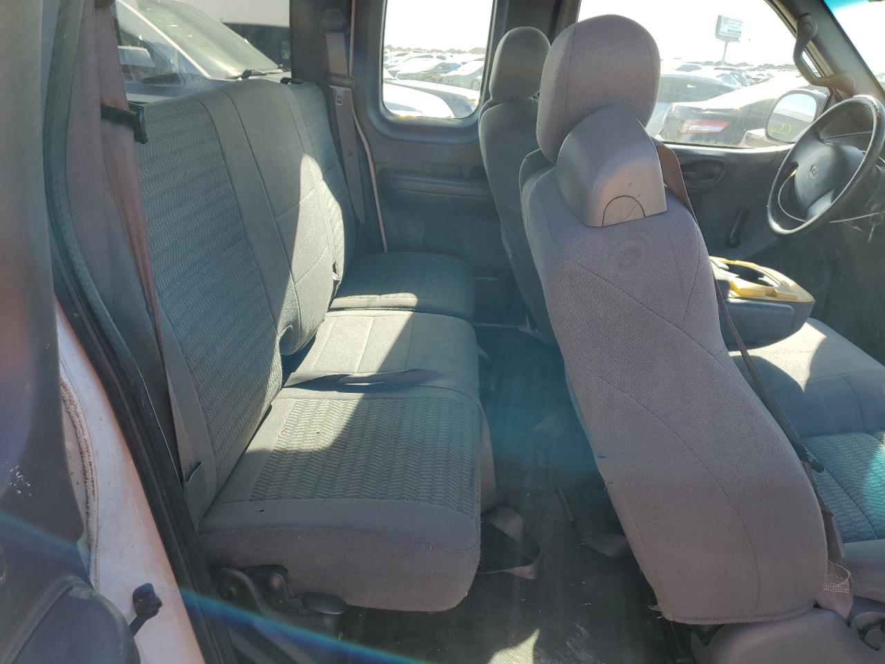 2002 Ford F-150 - Image 10