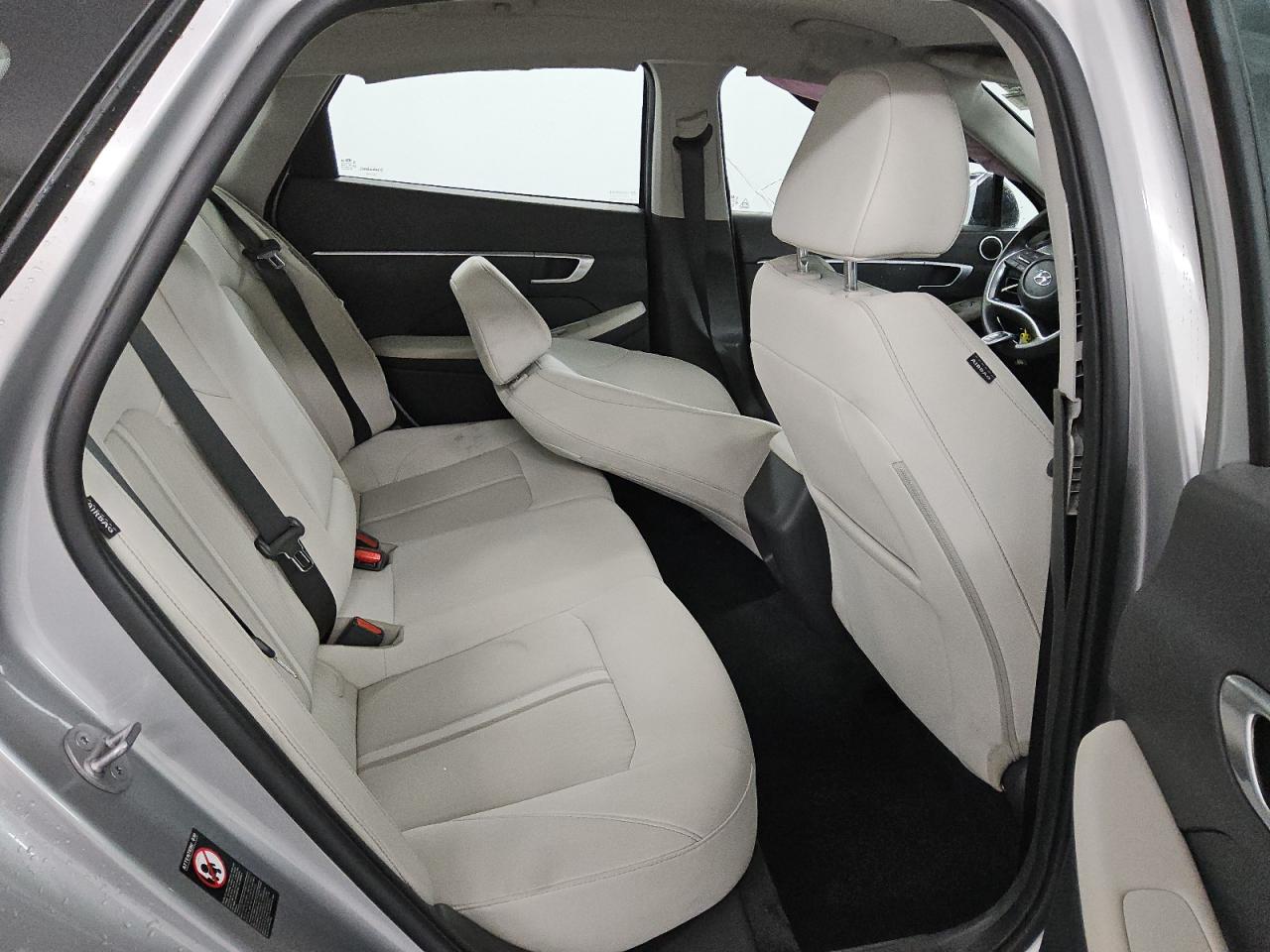 2023 Hyundai Sonata - Image 10