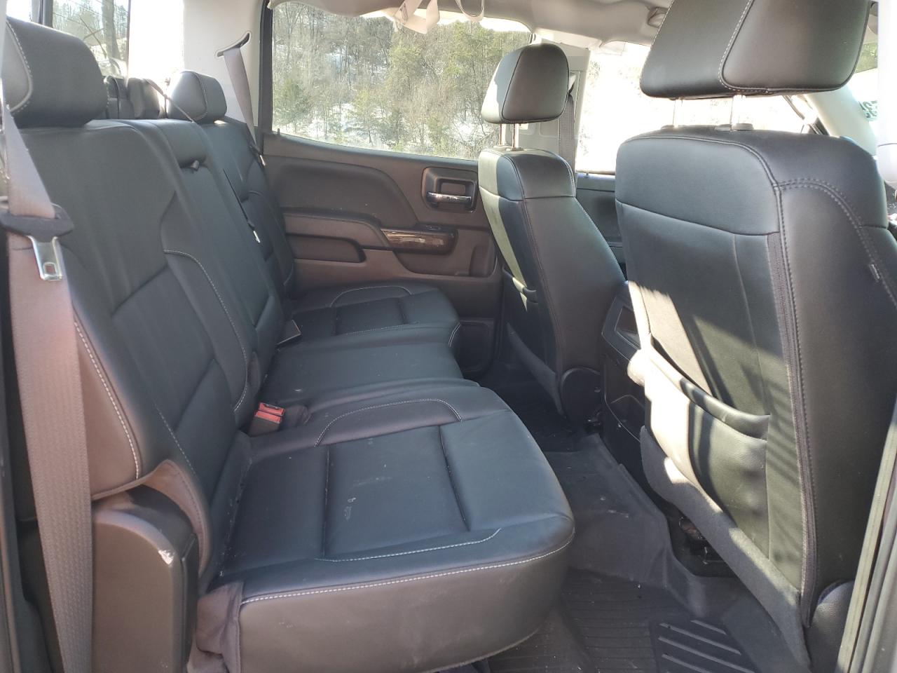 2017 GMC Sierra - Image 10