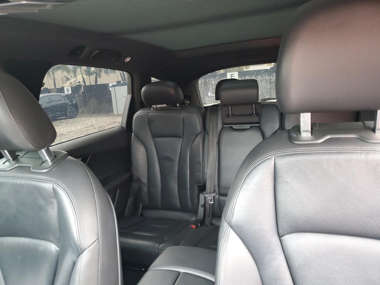 2019 Audi Q7 - Image 10