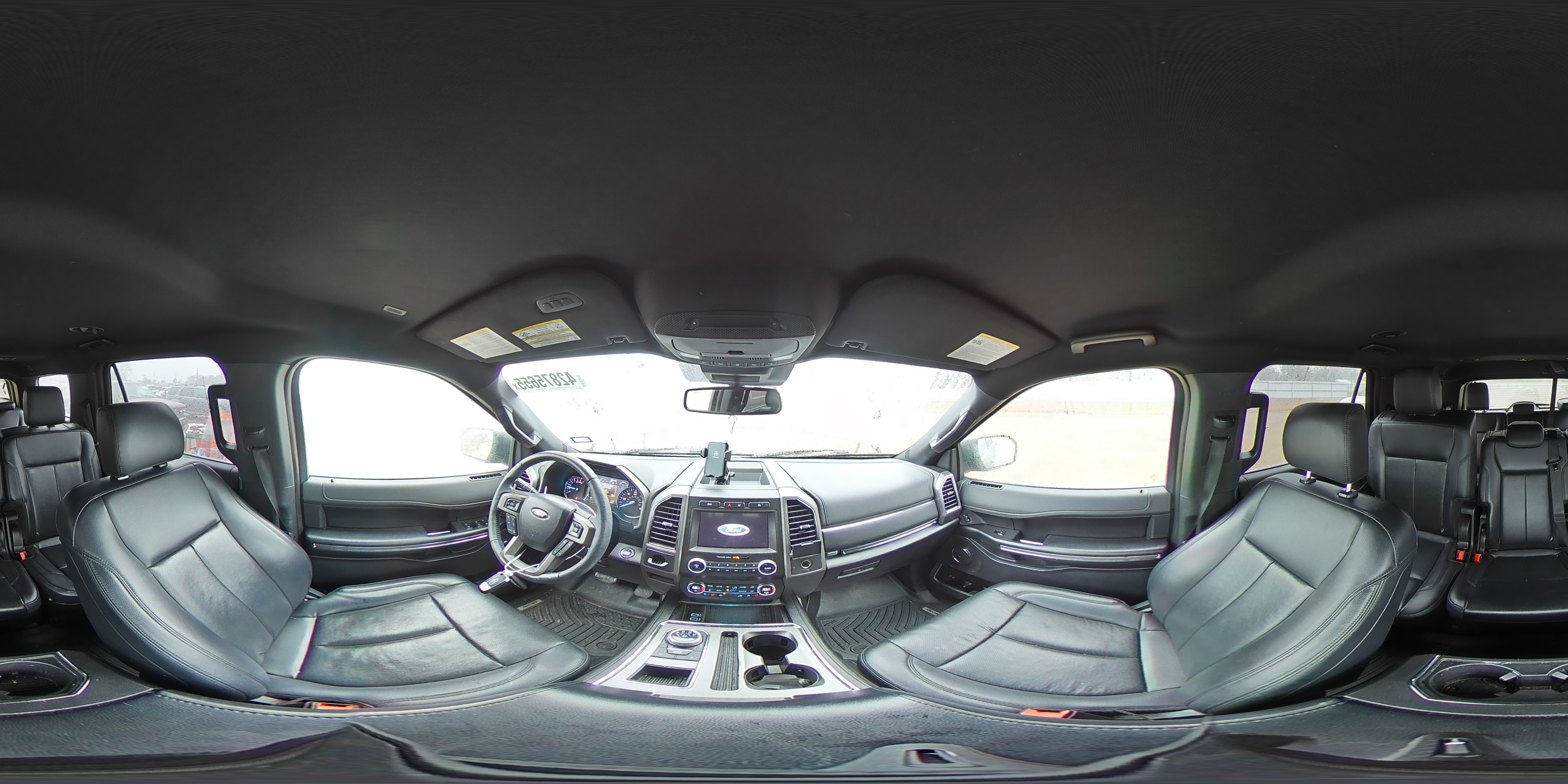 2019 Ford Expedition - Image 13