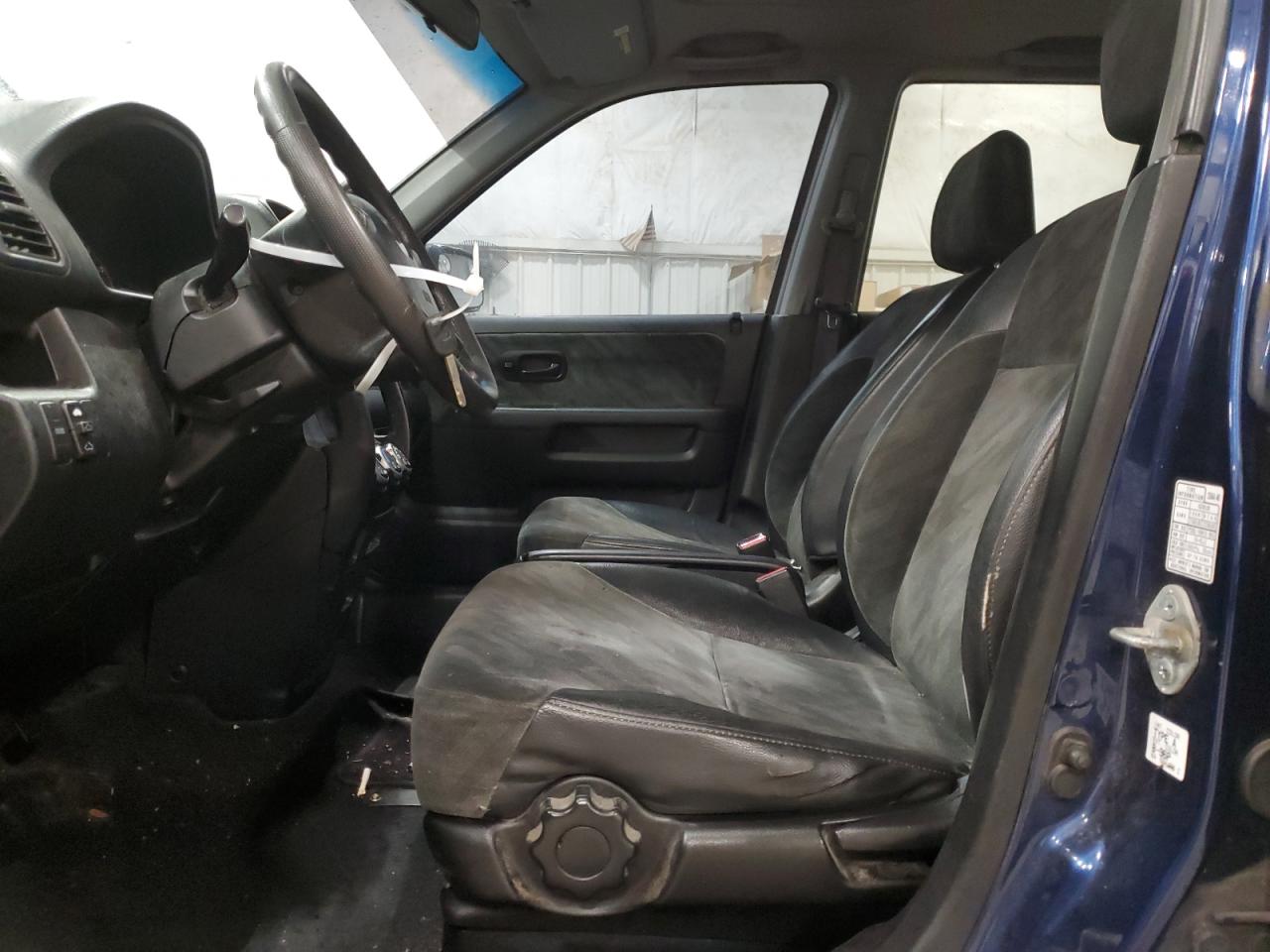 2004 Honda CR-V - Image 7