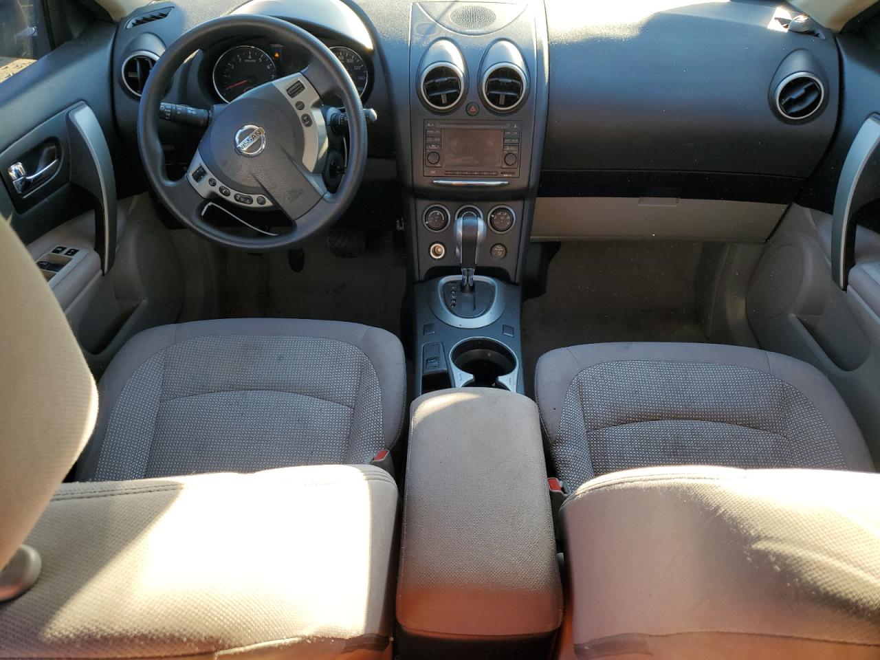 2013 Nissan Rogue - Image 8