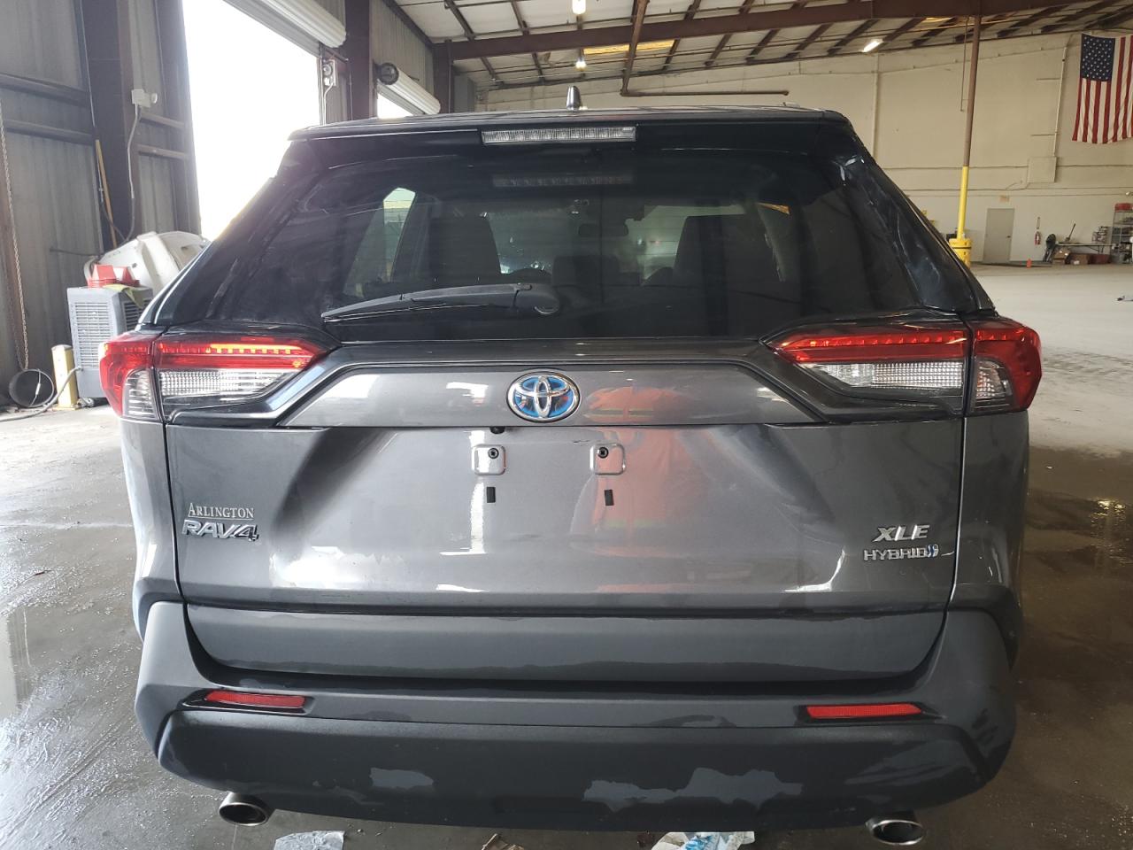2022 Toyota RAV 4 - Image 6