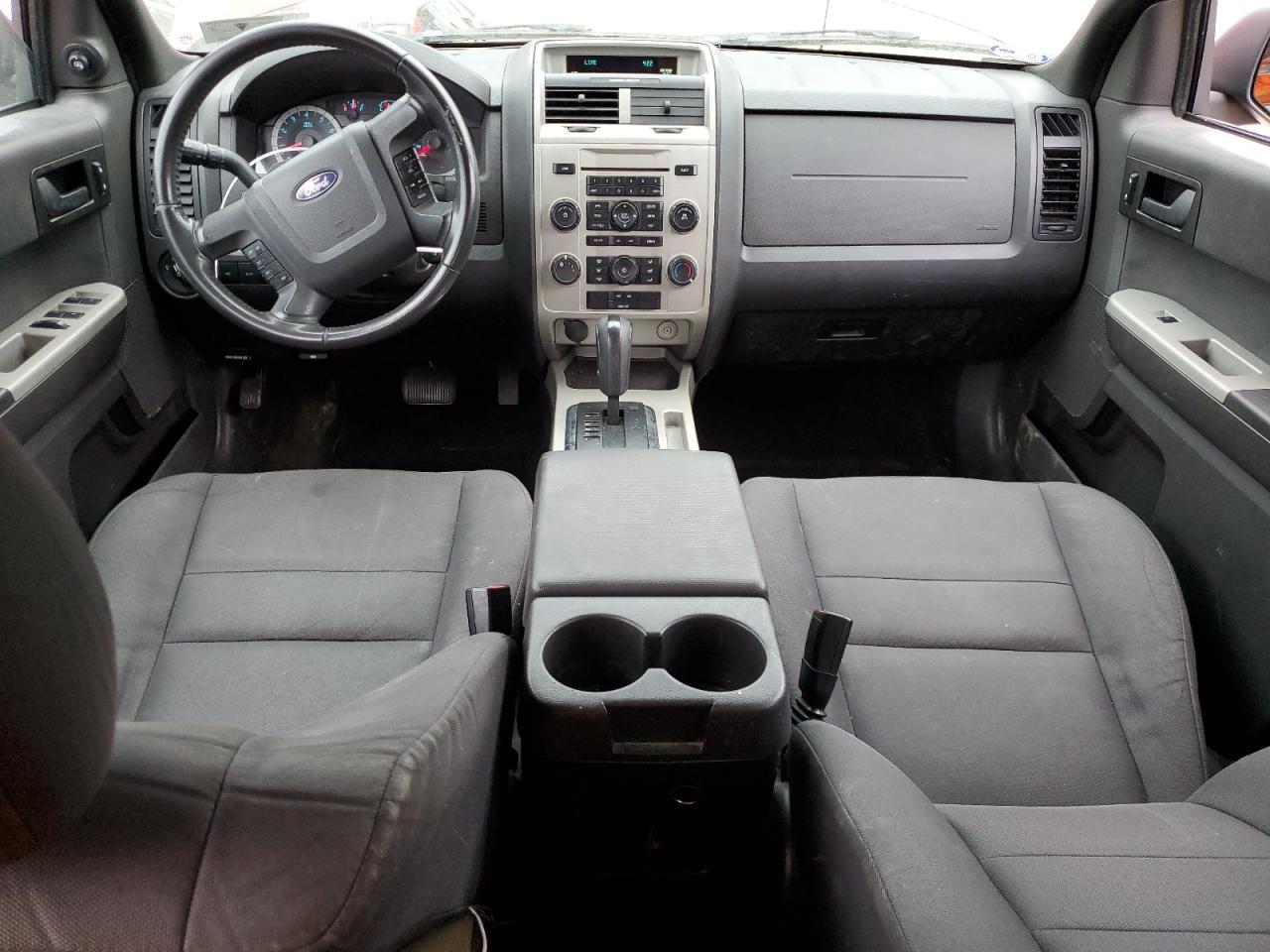 2011 Ford Escape - Image 8
