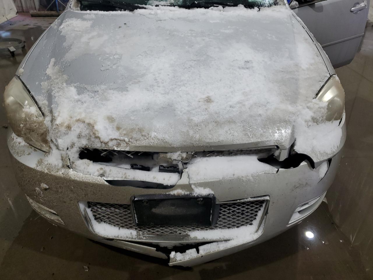 2013 Chevrolet Impala - Image 13