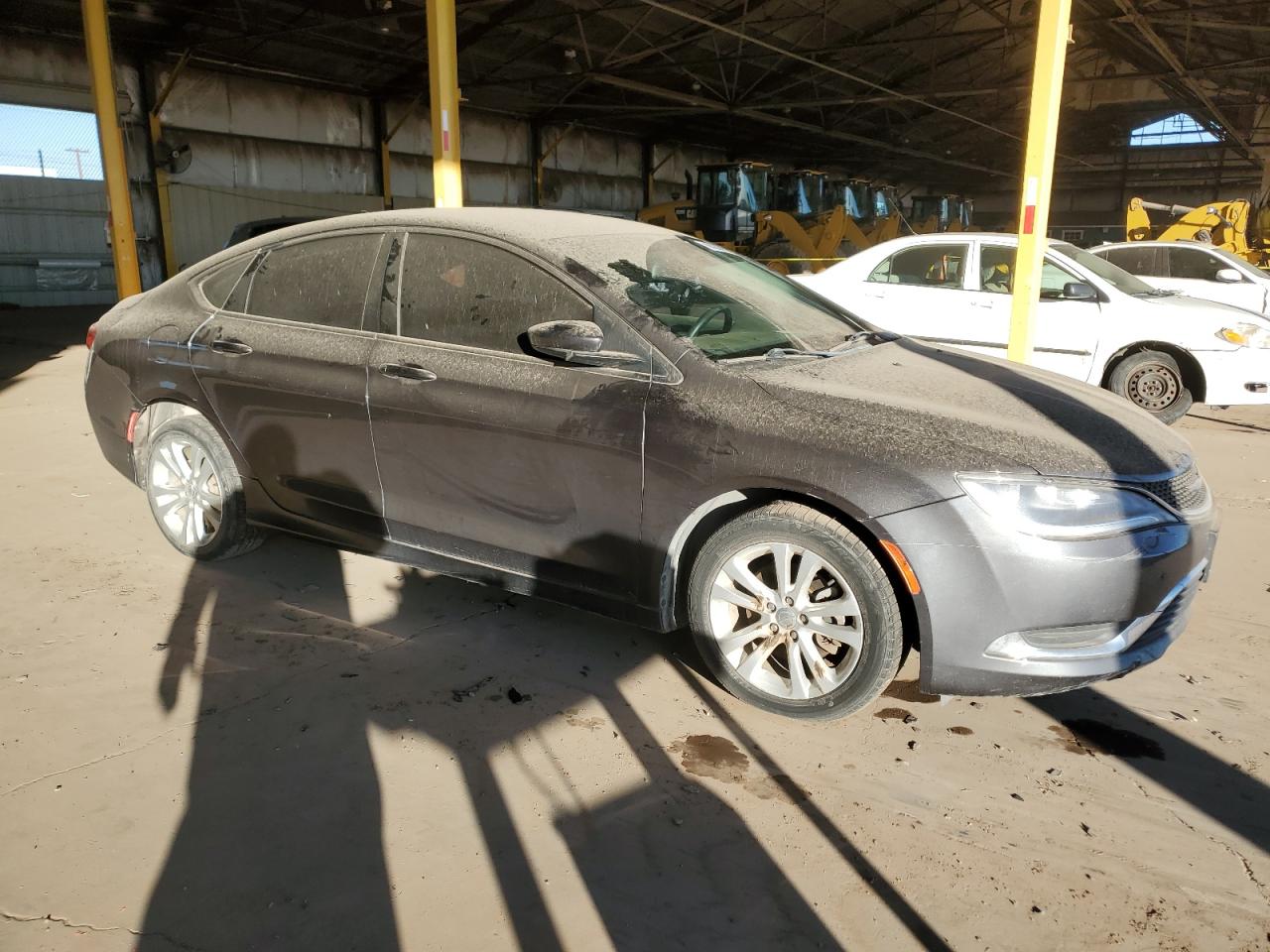 VIN 1C3CCCAB7FN614338 2015 CHRYSLER 200 no.4