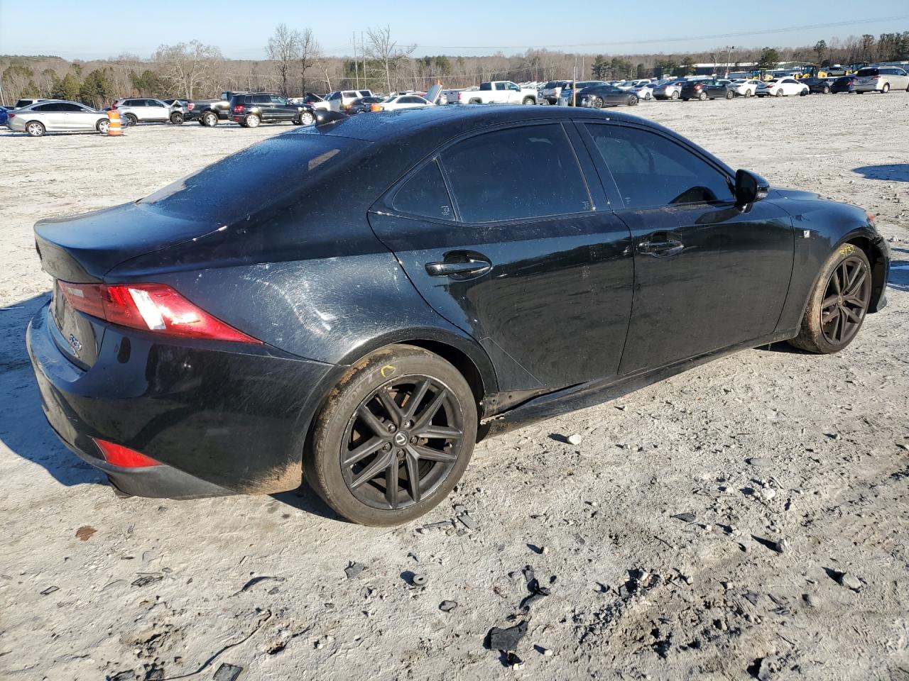 2015 Lexus IS - Image 3