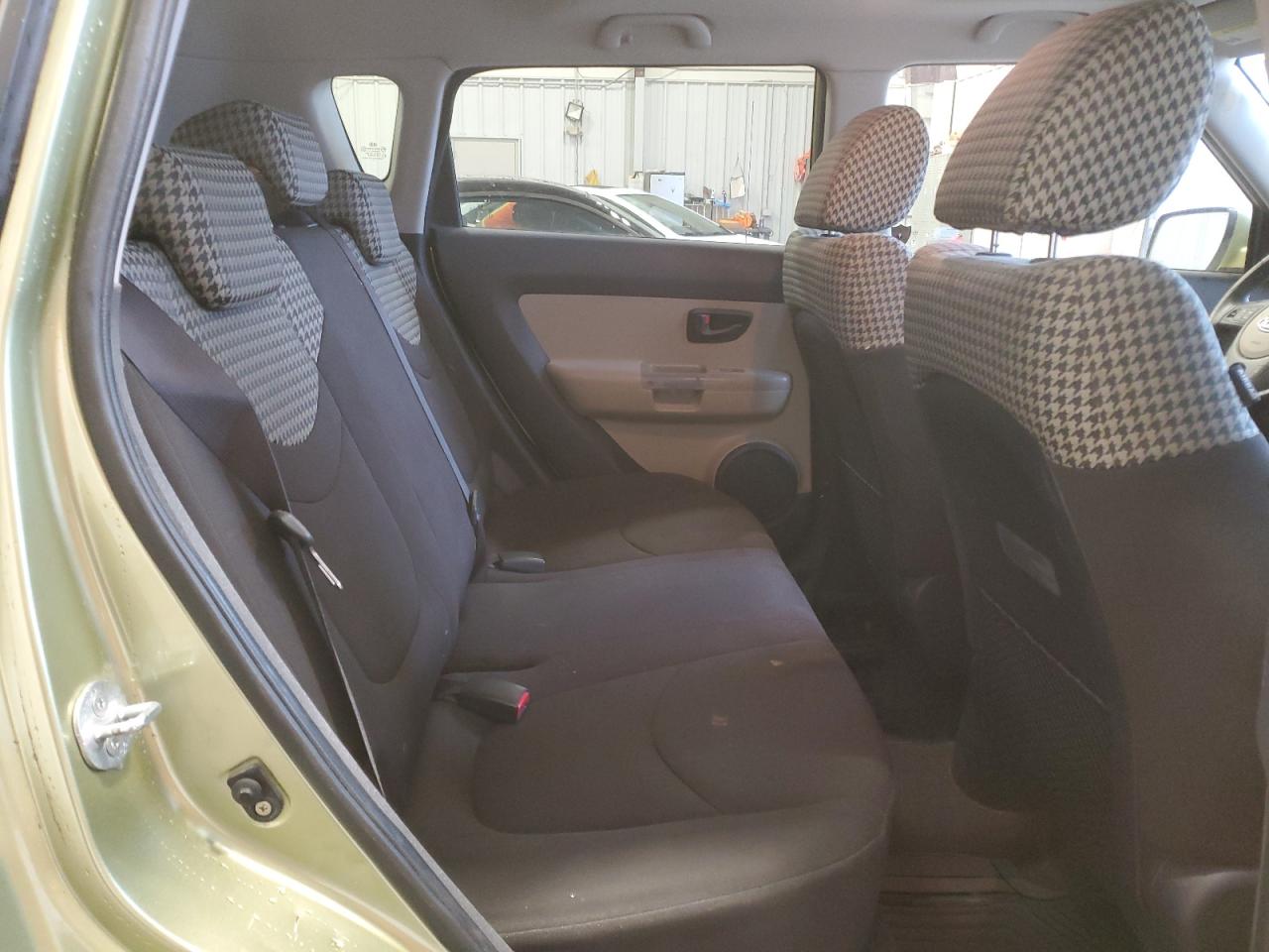 2010 Kia Soul - Image 10