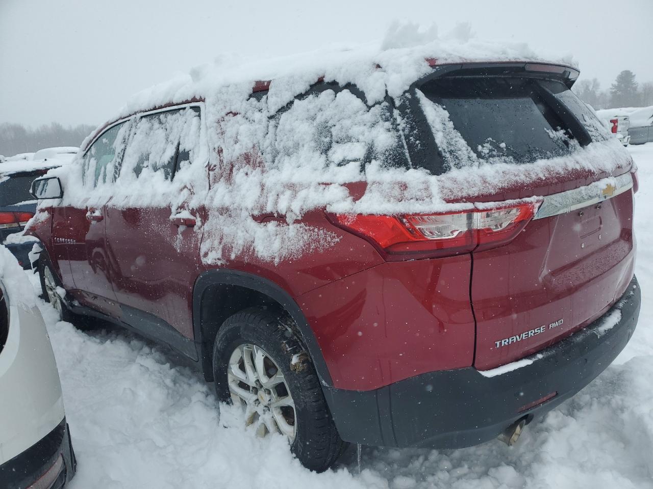 2019 Chevrolet Traverse - Image 2