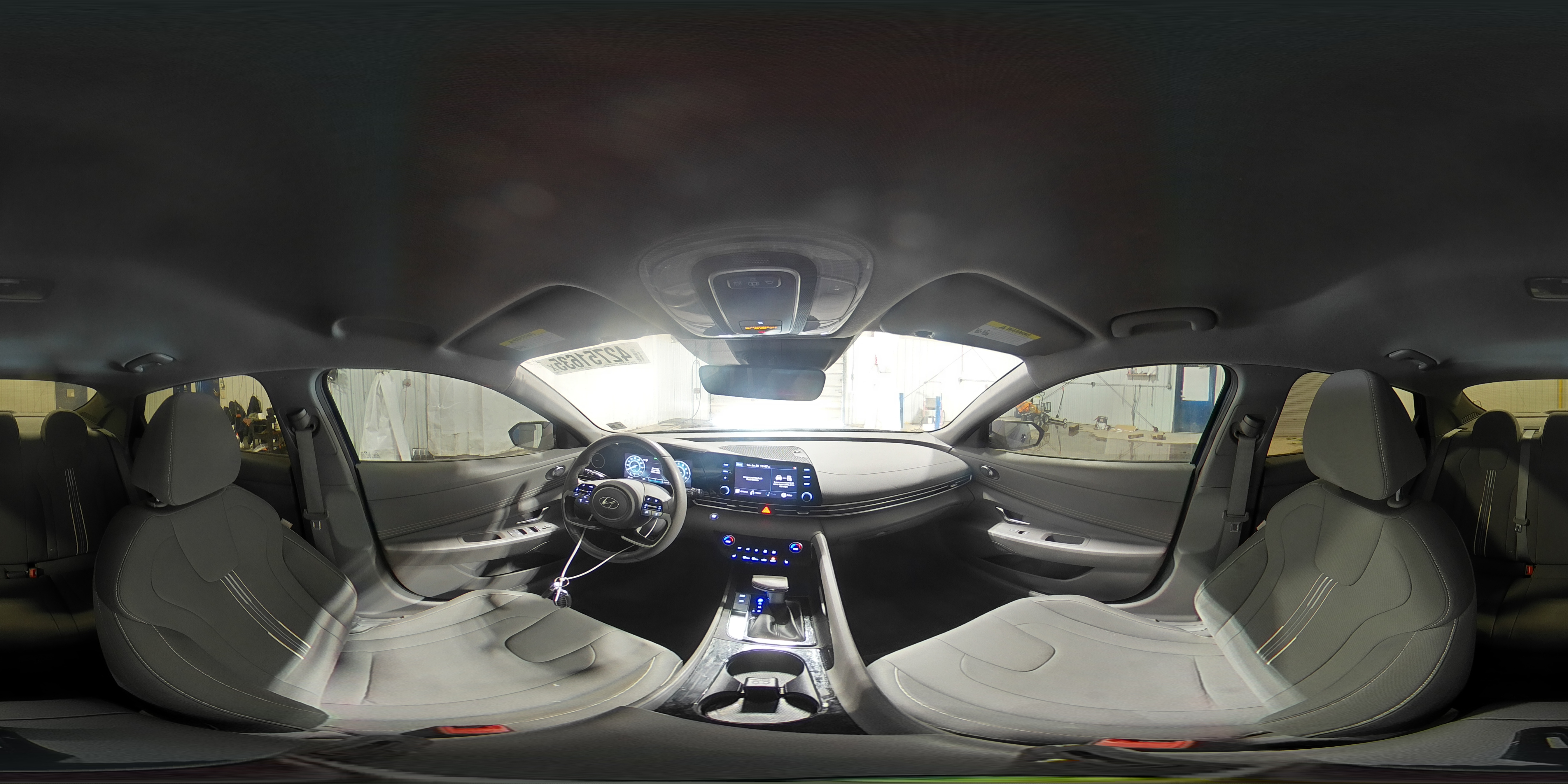 2021 Hyundai Elantra - Image 15