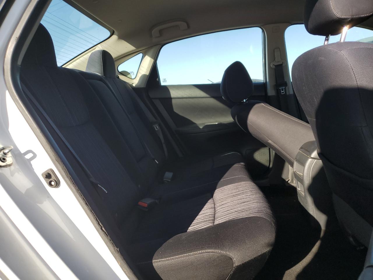 2017 Nissan Sentra - Image 10