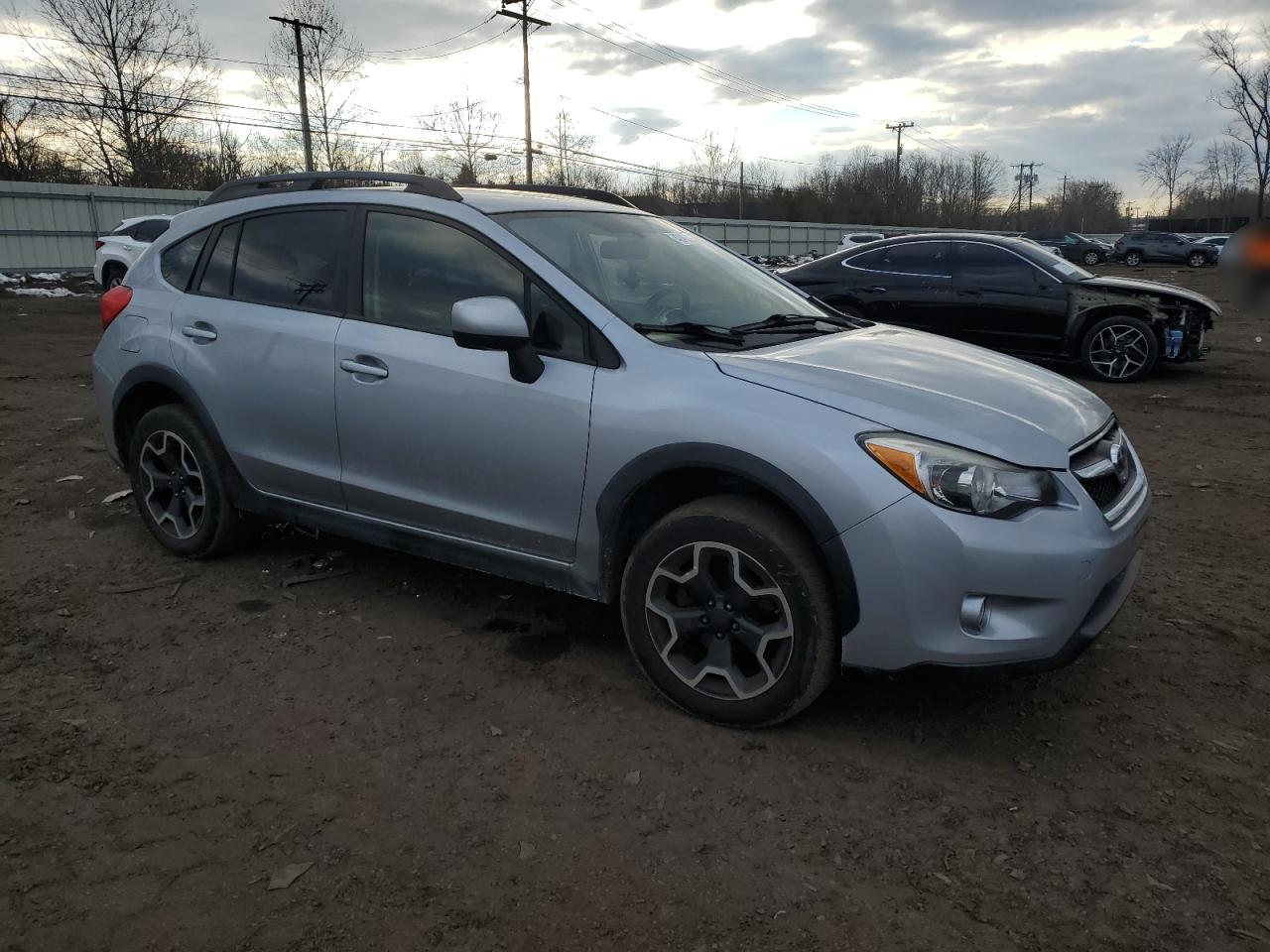 2013 Subaru XV - Image 4