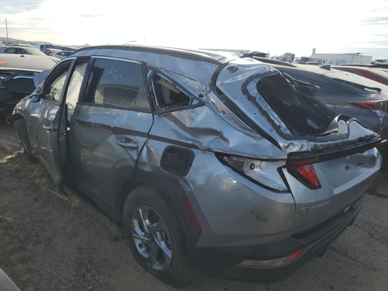 2024 Hyundai Tucson - Image 2