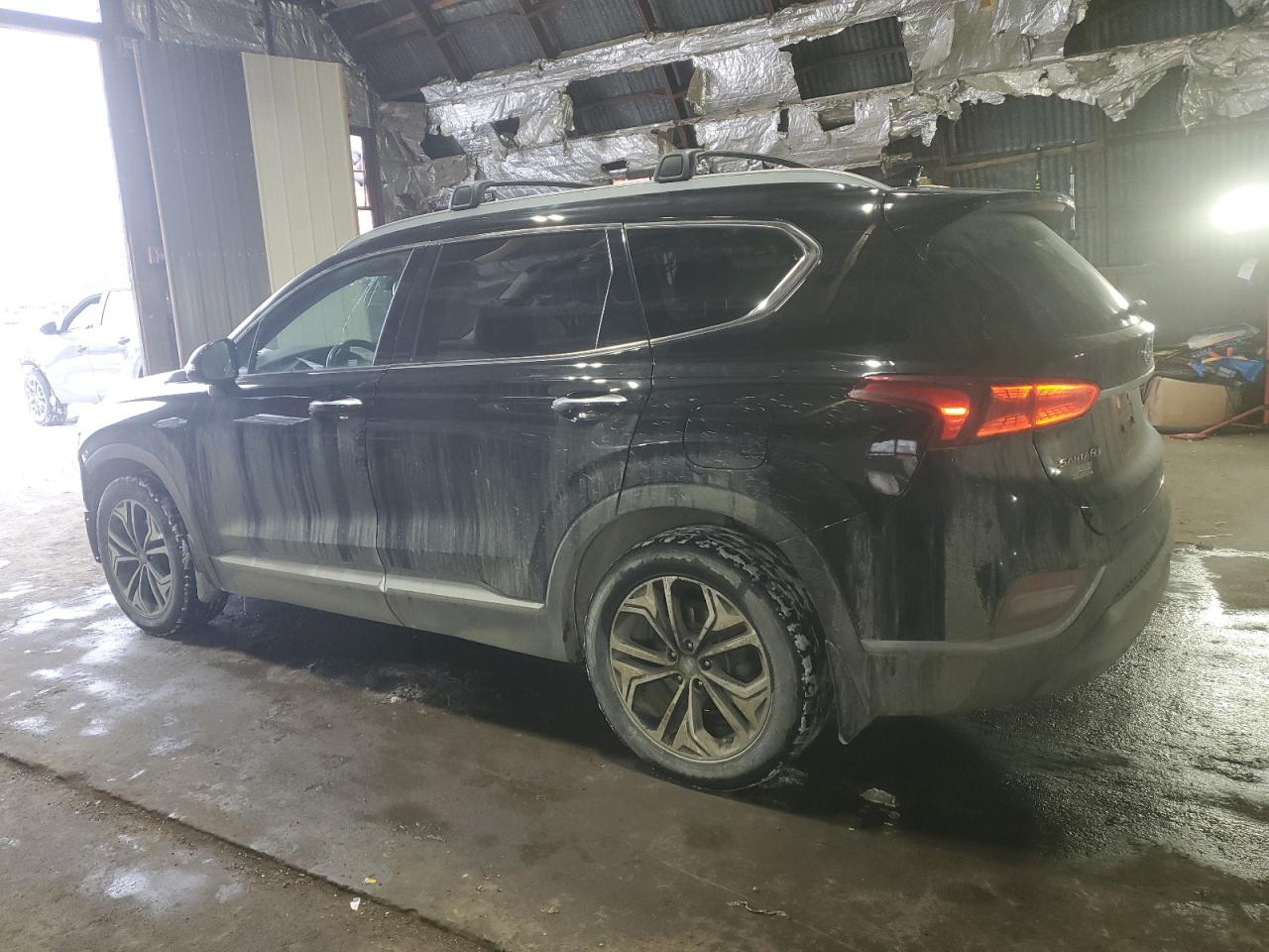 2020 Hyundai Santa Fe - Image 2