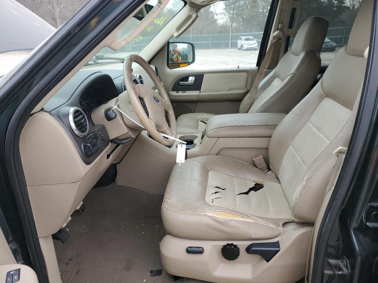 2003 Ford Expedition - Image 7