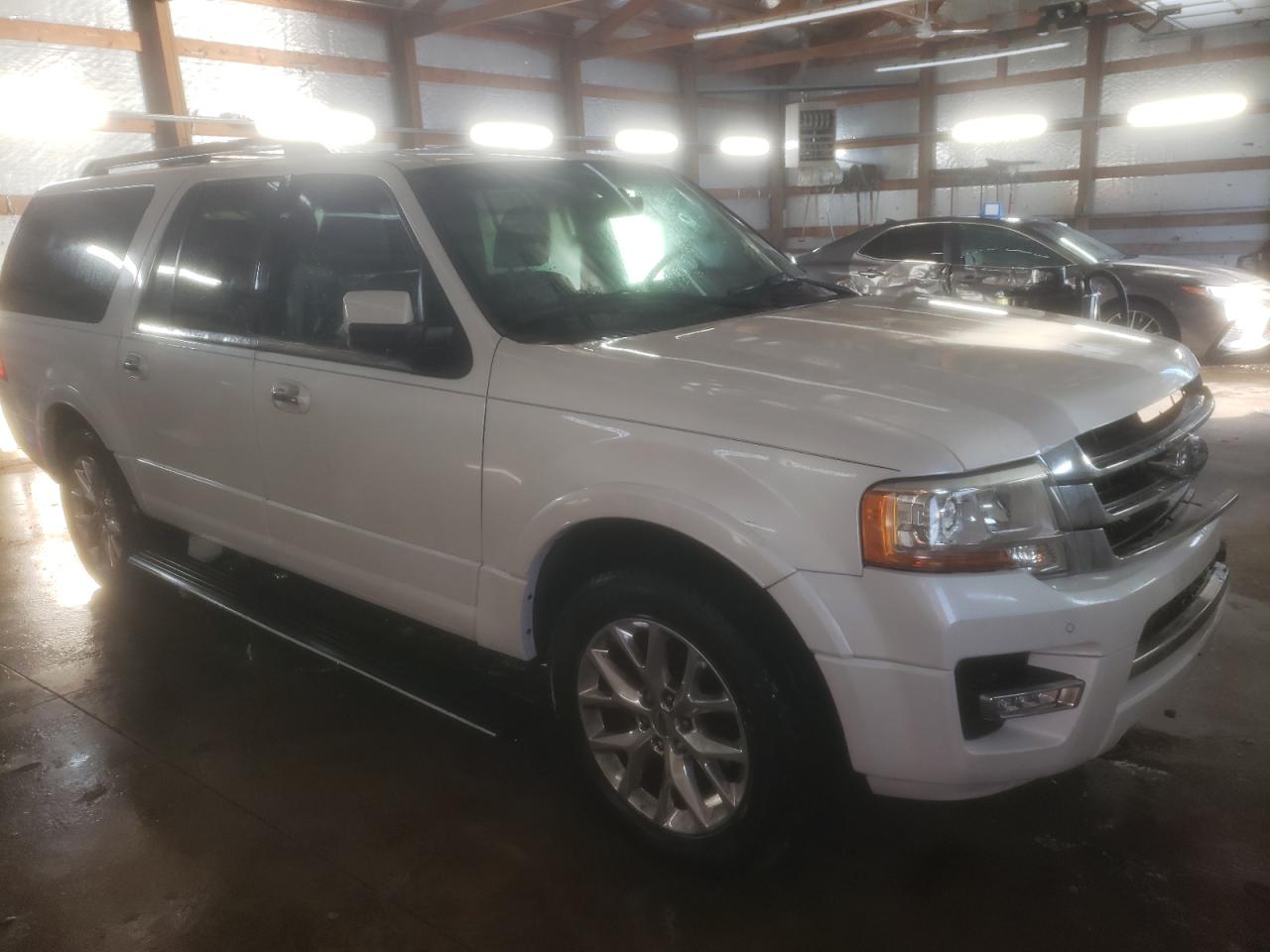 2015 Ford Expedition - Image 4