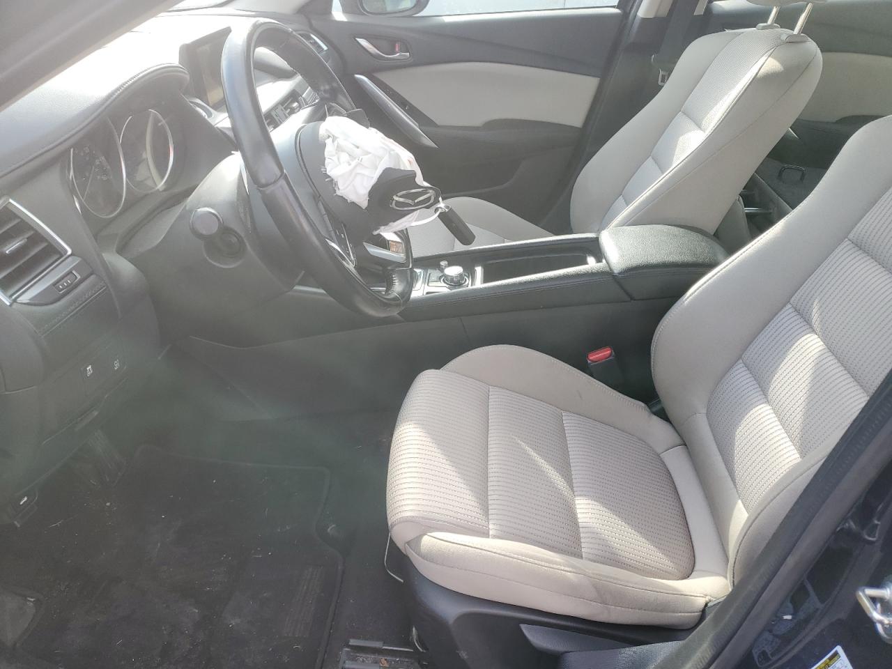 2017 Mazda 6 - Image 7