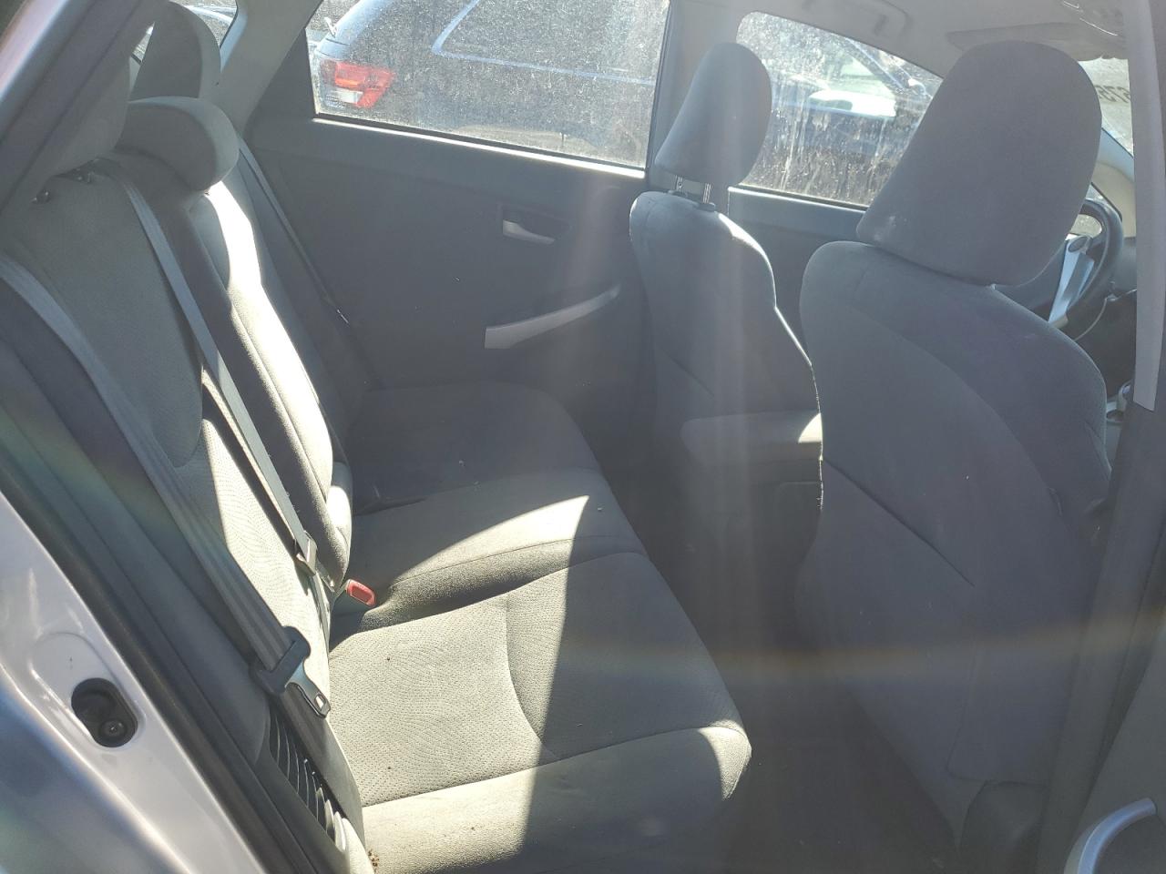 2010 Toyota Prius - Image 10