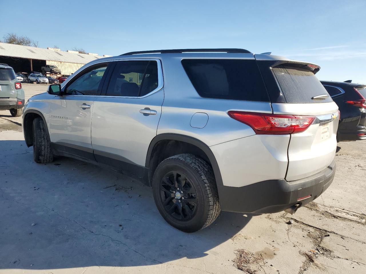 2019 Chevrolet Traverse - Image 2