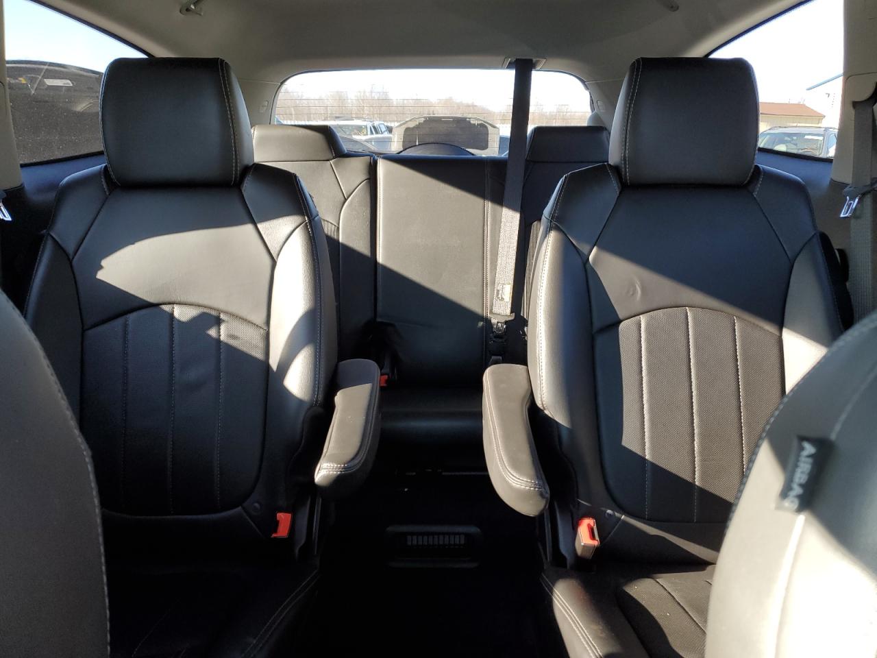 2016 Buick Enclave - Image 10