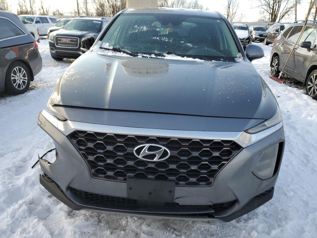2019 Hyundai Santa Fe - Image 5