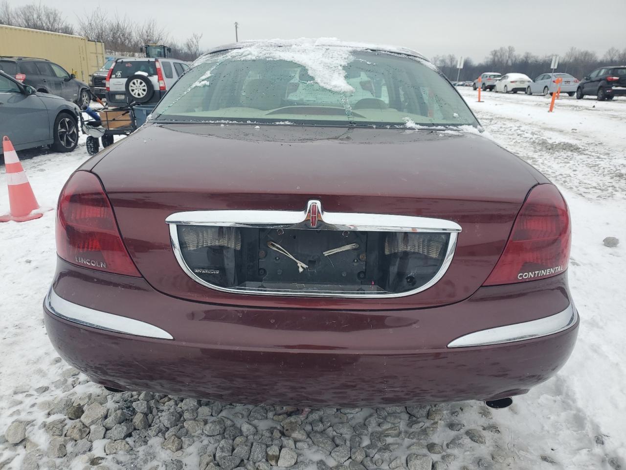 2002 Lincoln Continental VIN: 1LNHM97V62Y684873 Lot: 87602665