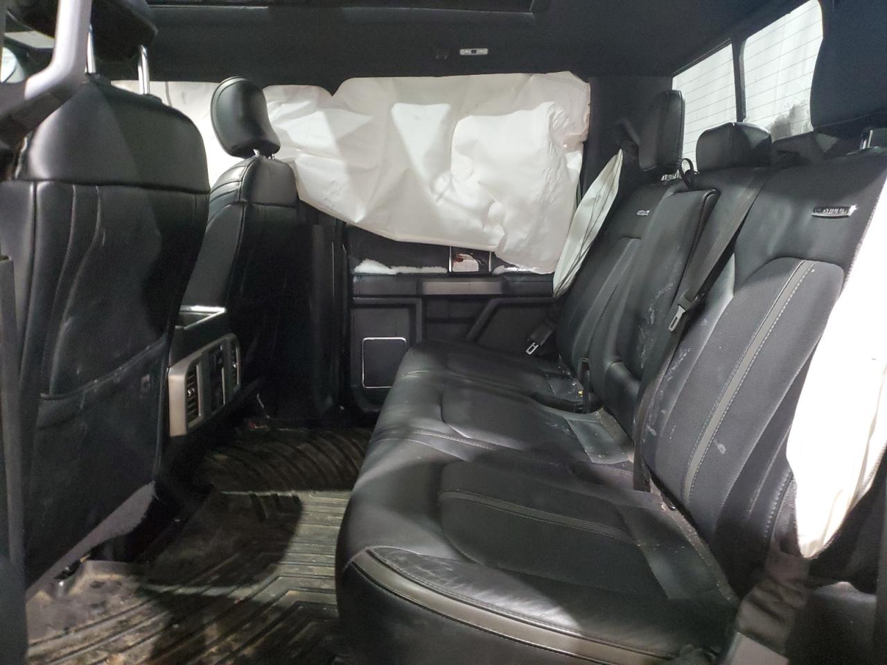2015 Ford F-150 - Image 11