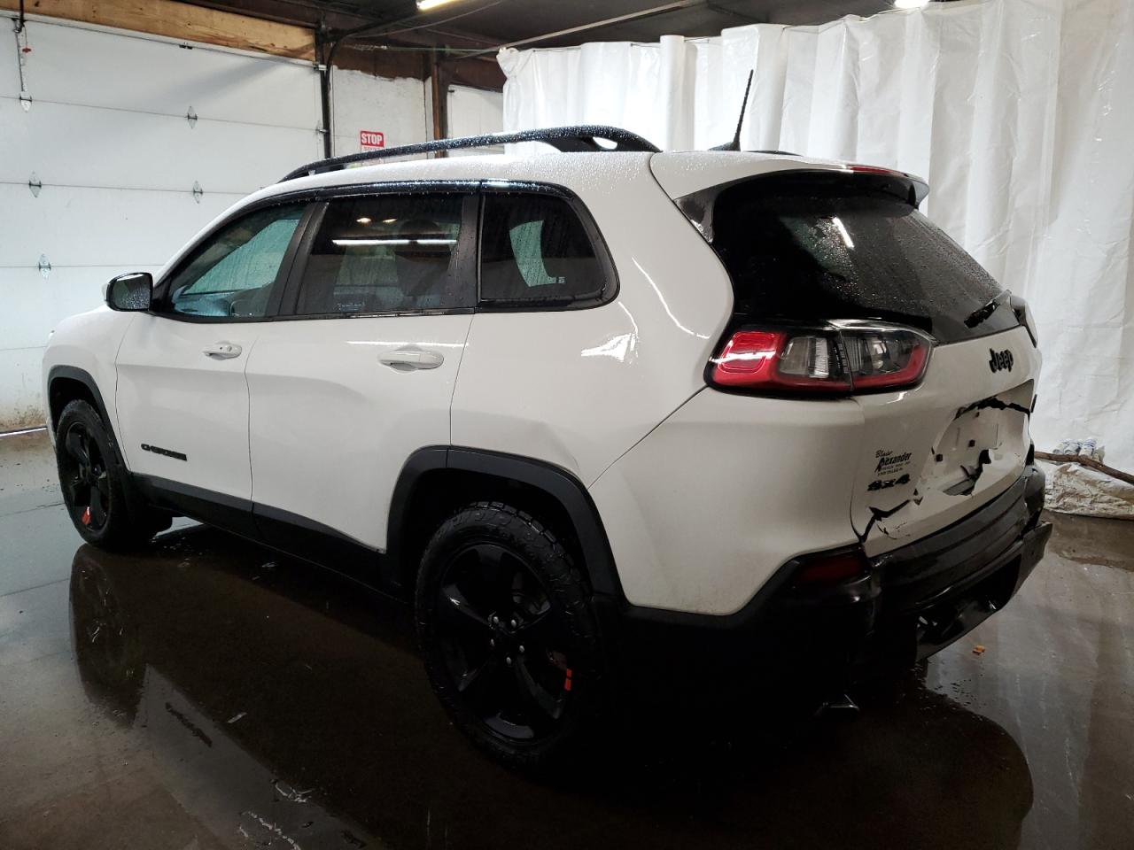 2019 Jeep Grand Cherokee - Image 2