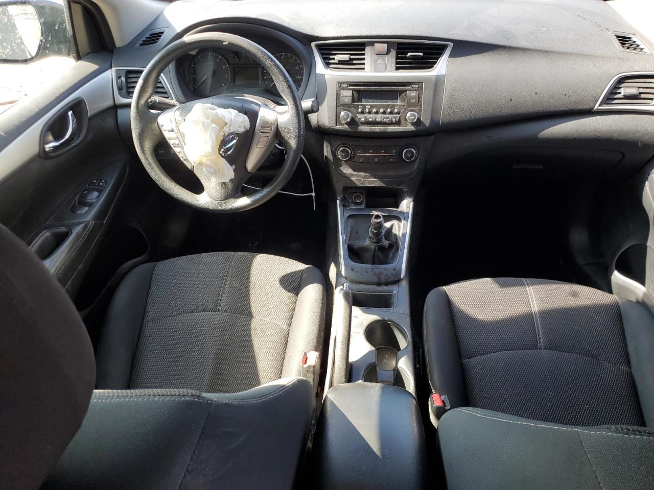 2017 Nissan Sentra - Image 8
