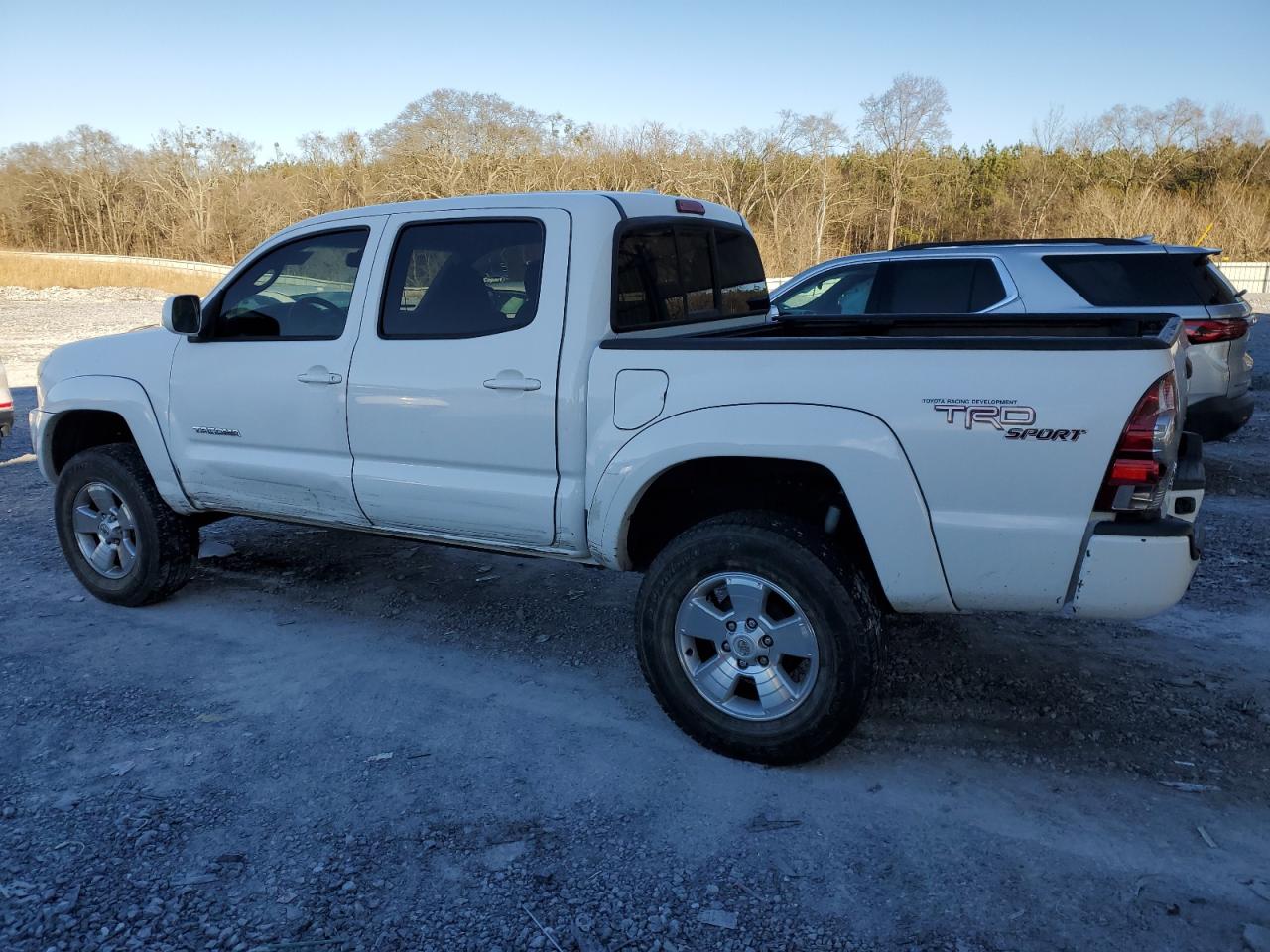 2010 Toyota Tacoma - Image 2