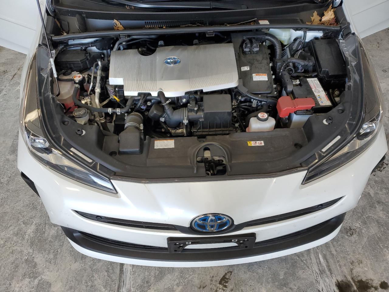 2022 Toyota Prius - Image 11