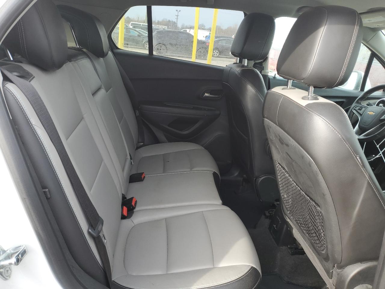 2015 Chevrolet Trax - Image 11