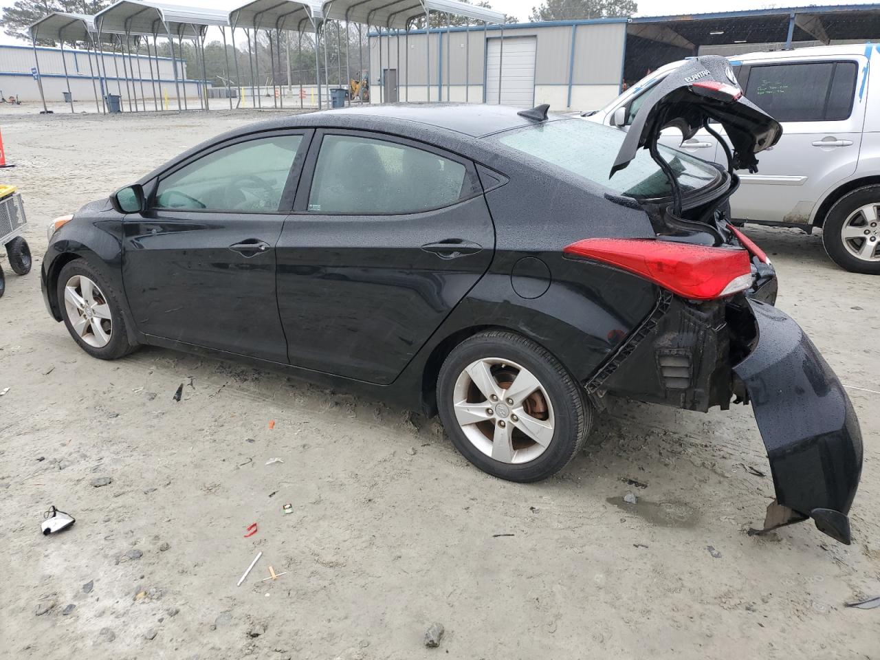 2013 Hyundai Elantra - Image 2